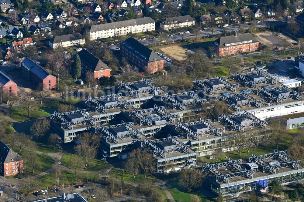 Hamburg von oben - Studenten- Wohnheim - Gebäude auf dem Campus- Gelände der Helmut-Schmidt-Universität - Universität der Bundeswehr Hamburg in Hamburg, Deutschland