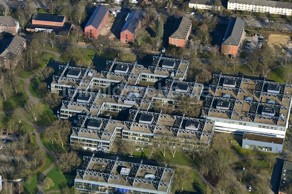 Luftbild Hamburg - Studenten- Wohnheim - Gebäude auf dem Campus- Gelände der Helmut-Schmidt-Universität - Universität der Bundeswehr Hamburg in Hamburg, Deutschland