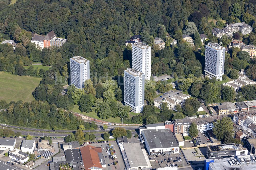 Aachen aus der Vogelperspektive: Studenten- Wohnheim - Gebäude im Hochhaus- Emsemble in Aachen im Bundesland Nordrhein-Westfalen, Deutschland