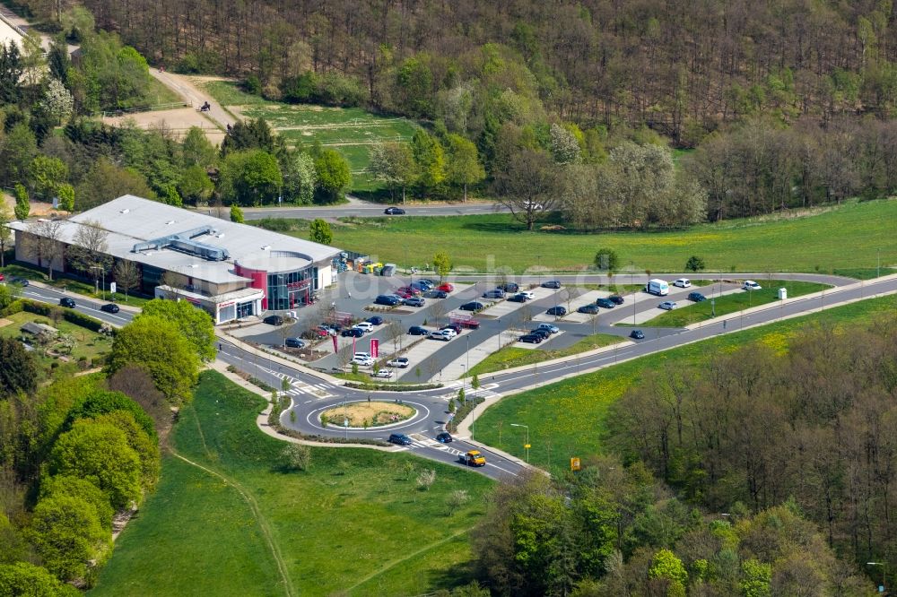 Luftaufnahme Siegen - Supermarkt Dornseifers Frischemarkt Giersberg in Siegen im Bundesland Nordrhein-Westfalen, Deutschland