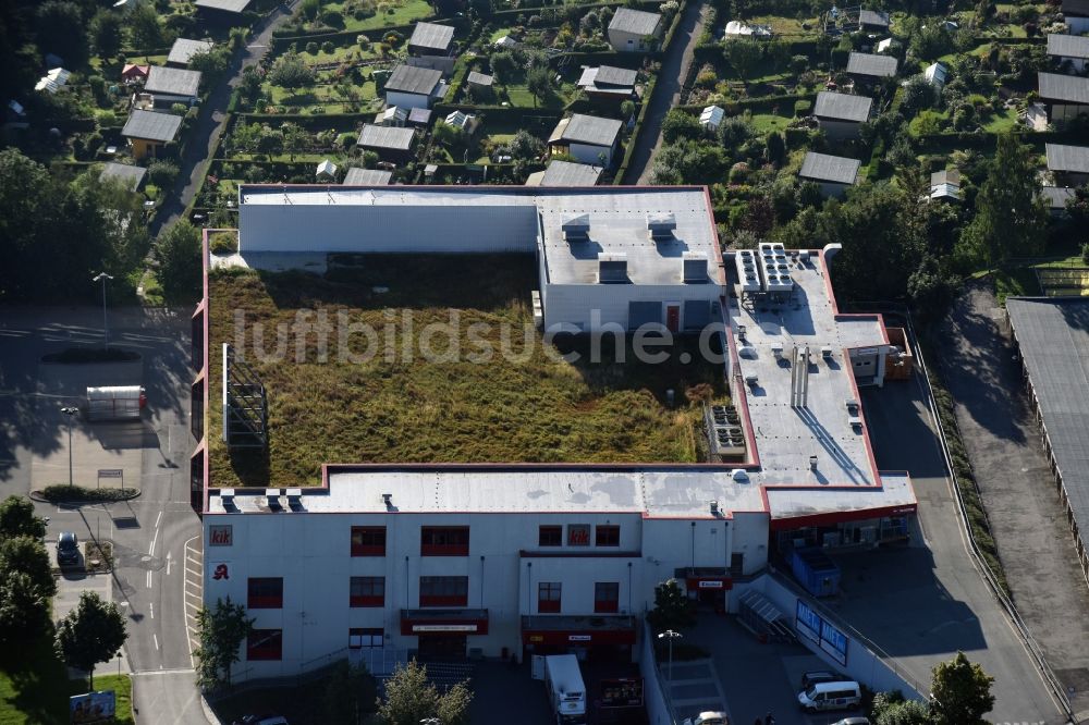 Aue aus der Vogelperspektive: Supermarkt Kaufland im Wohngebiet Brünlasberg im Westen von Aue im Bundesland Sachsen