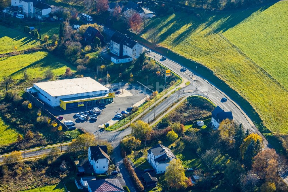 Luftbild Arnsberg - Supermarkt Netto an der Feldmark - Stadtbruch in Arnsberg im Bundesland Nordrhein-Westfalen, Deutschland