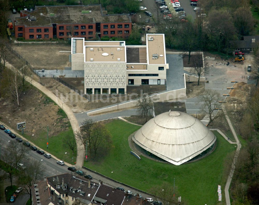 Luftbild Bochum - Synagoge und Zeiss Planetarium in Bochum