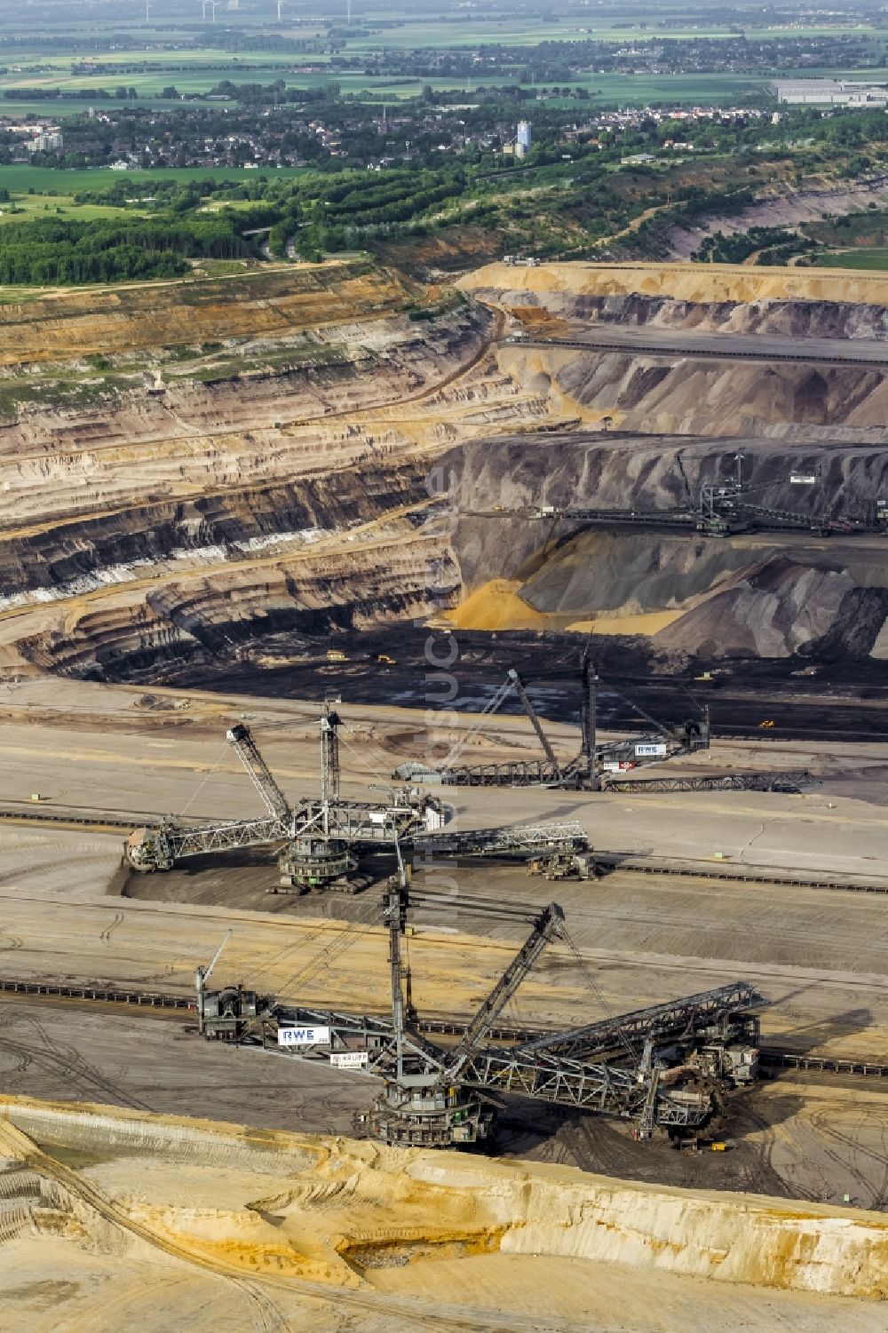 Erkelenz von oben - Tagebau Garzweiler bei Erkelenz im Bundesland Nordrhein-Westfalen