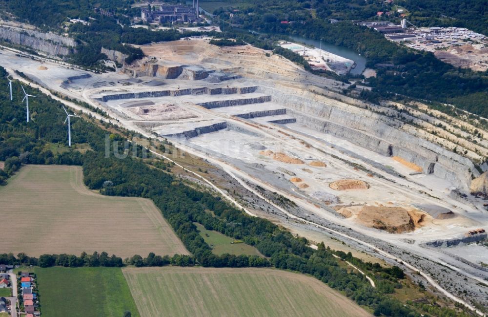 Luftaufnahme Rüdersdorf - Tagebau und Kalksteinbruch Rüdersdorf im Bundesland Brandenburg