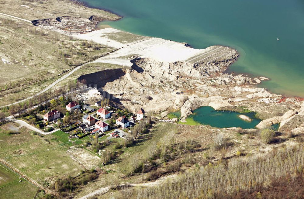 Luftbild Nachterstedt - Tagebausee- Ufereinbruch am Concordiasee bei Nachterstedt in Sachsen-Anhalt