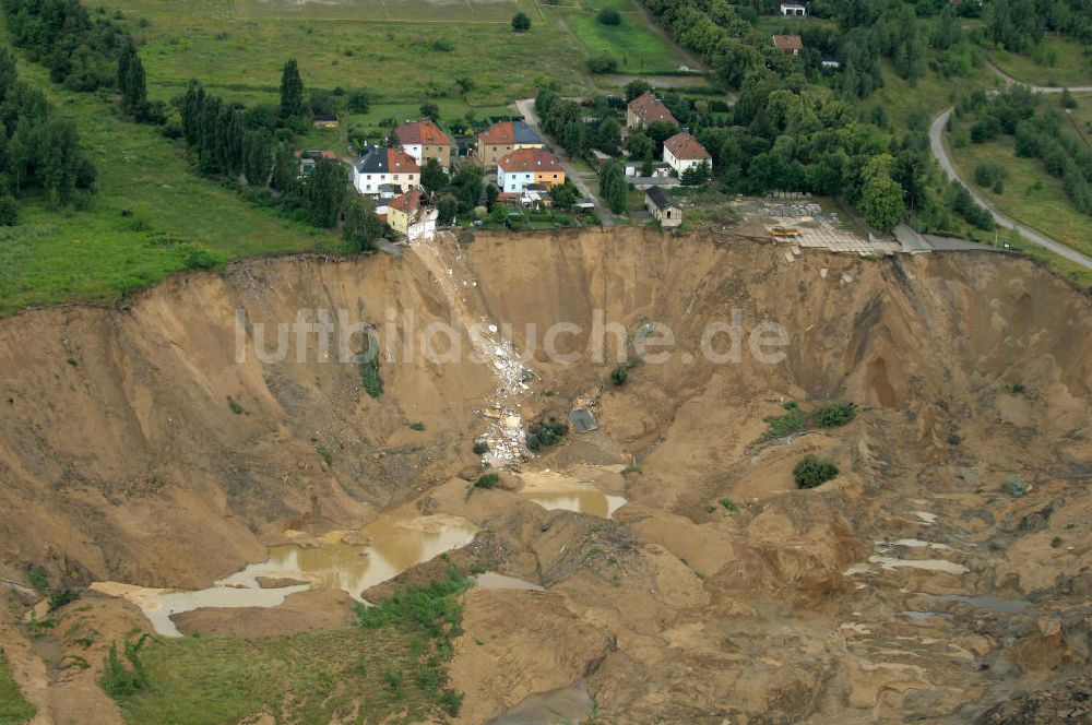 Nachterstedt von oben - Tagebausee- Ufereinbruch am Concordiasee bei Nachterstedt in Sachsen-Anhalt