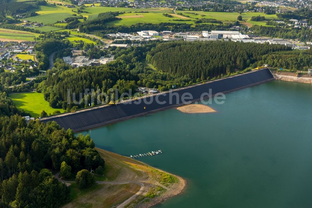 Luftbild Attendorn - Talsperren - Staudamm und Stausee in Attendorn im Bundesland Nordrhein-Westfalen