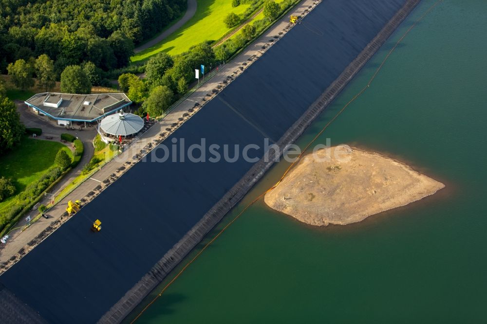 Luftaufnahme Attendorn - Talsperren - Staudamm und Stausee in Attendorn im Bundesland Nordrhein-Westfalen