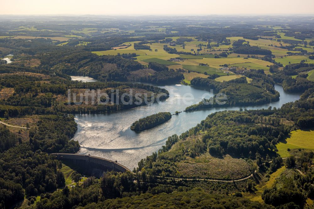 Breckerfeld von oben - Talsperren - Staudamm und Stausee in Breckerfeld im Bundesland Nordrhein-Westfalen, Deutschland