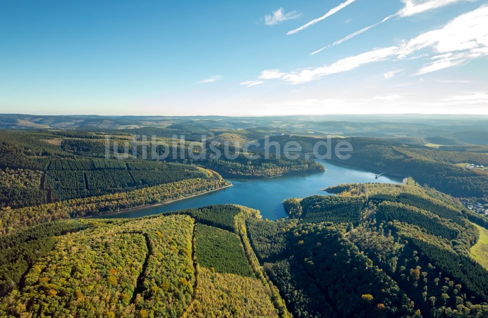 Luftaufnahme Netphen - Talsperren - Staudamm und Stausee in Netphen im Bundesland Nordrhein-Westfalen