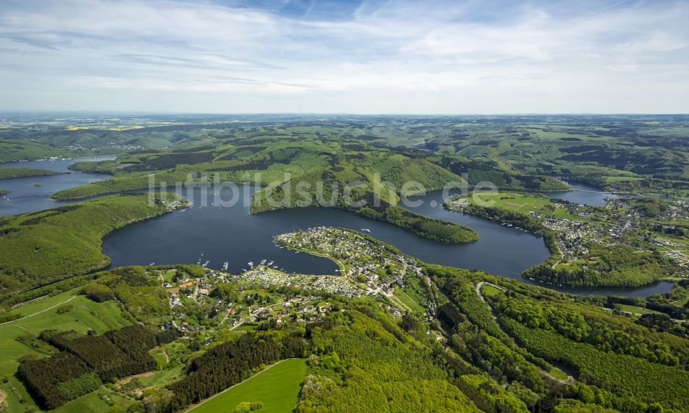 Simmerath aus der Vogelperspektive: Talsperren - Staudamm und Stausee in Simmerath im Bundesland Nordrhein-Westfalen