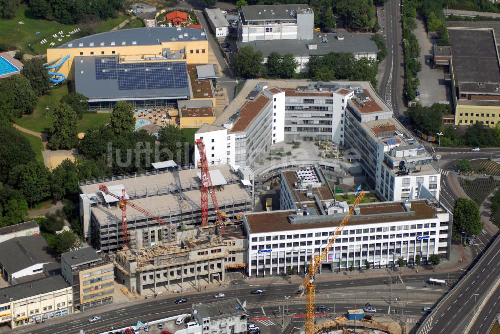 Luftaufnahme Mainz - Taubertsbergbad und Peter-Cornelius-Konservatorium Mainz