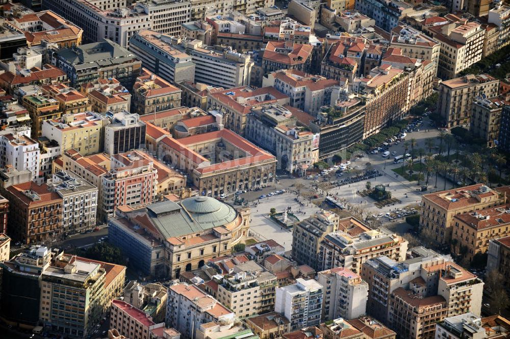 Luftaufnahme Palermo - Teatro Politeama Garibaldi in Palermo auf Sizilien in Italien