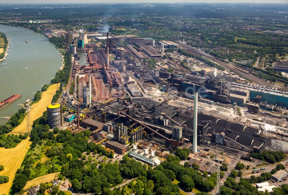 Luftbild Duisburg - Technische Anlagen im Industriegebiet des HKM Hüttenwerk der Krupp Mannesmann in Duisburg im Bundesland Nordrhein-Westfalen