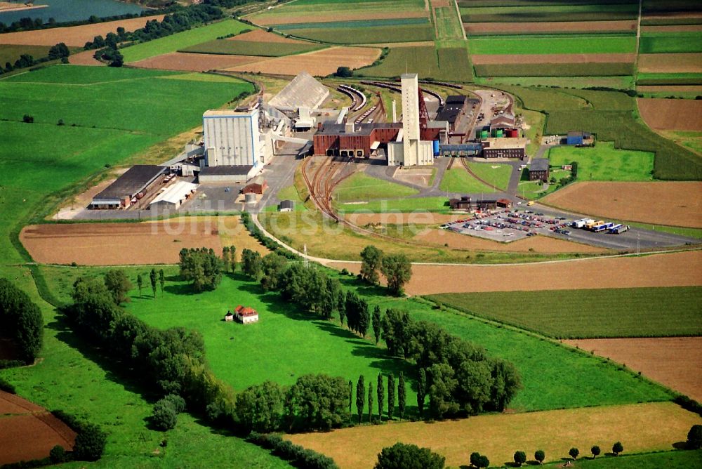 Luftbild Rheinberg - Technische Anlagen im Industriegebiet Steinsalzbergwerk Borth in Rheinberg im Bundesland Nordrhein-Westfalen