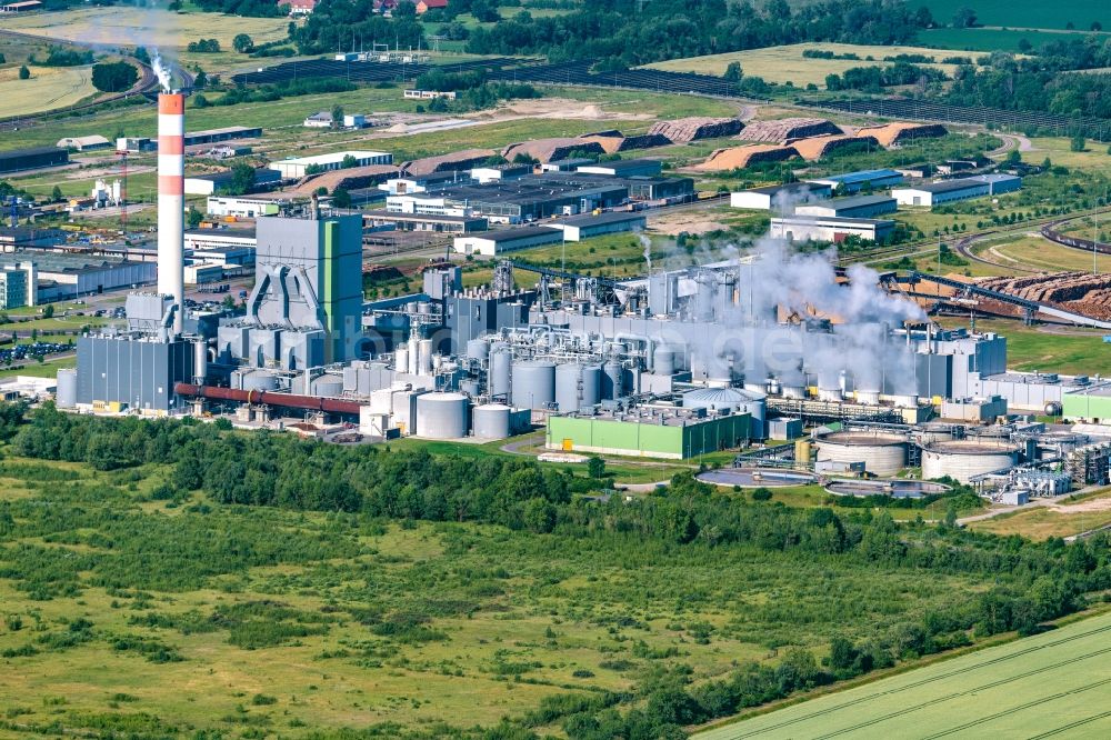 Arneburg von oben - Technische Anlagen MERCER Stendal im Industriegebiet Altmark in Arneburg im Bundesland Sachsen-Anhalt, Deutschland