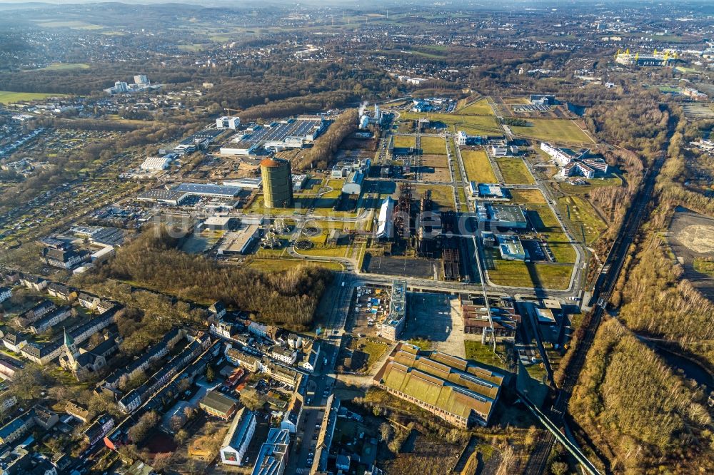 Luftbild Dortmund - Technische Anlagen und Produktionshallen auf dem ehemaligen Hochofengelände Phoenix - West in Hörde in Dortmund im Bundesland Nordrhein-Westfalen