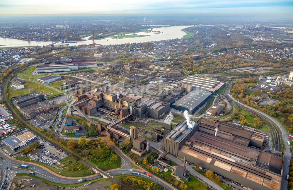 Luftbild Duisburg - Technische Anlagen und Produktionshallen des Stahlwerkes - Stahldrahtwerks der ArcelorMittal GmbH an der Mühlenfelder Straße in Duisburg im Bundesland Nordrhein-Westfalen, Deutschland