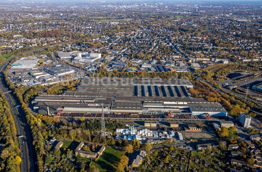 Mülheim an der Ruhr von oben - Technische Anlagen und Produktionshallen des Stahlwerkes der Vallourec Deutschland GmbH an der Schützenstraße in Mülheim an der Ruhr im Bundesland Nordrhein-Westfalen, Deutschland