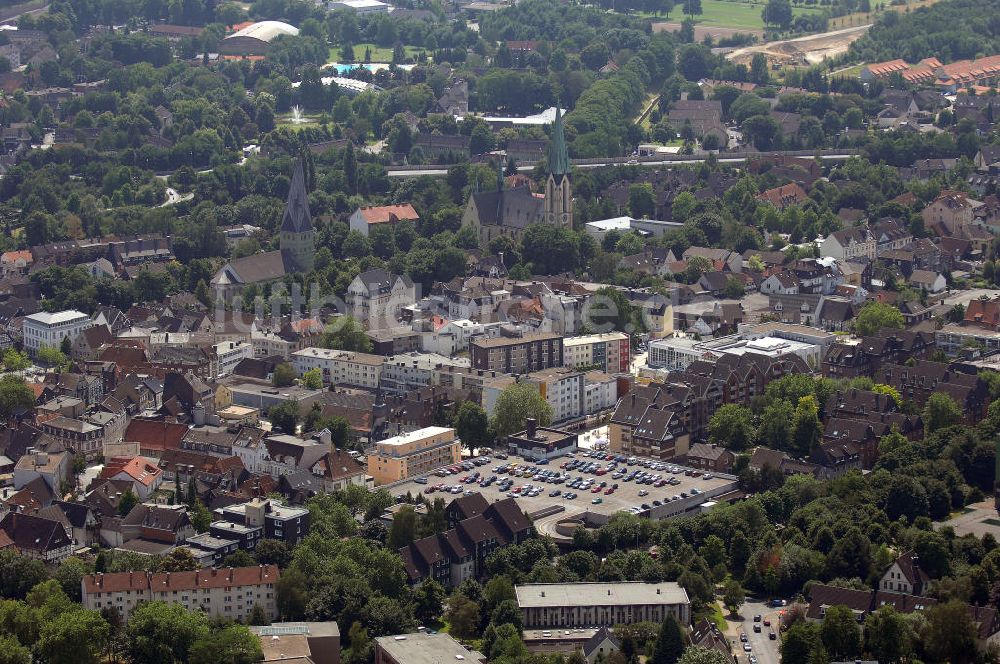 Luftbild Kamen - Teil der Stadt Kamen mit Kirchen