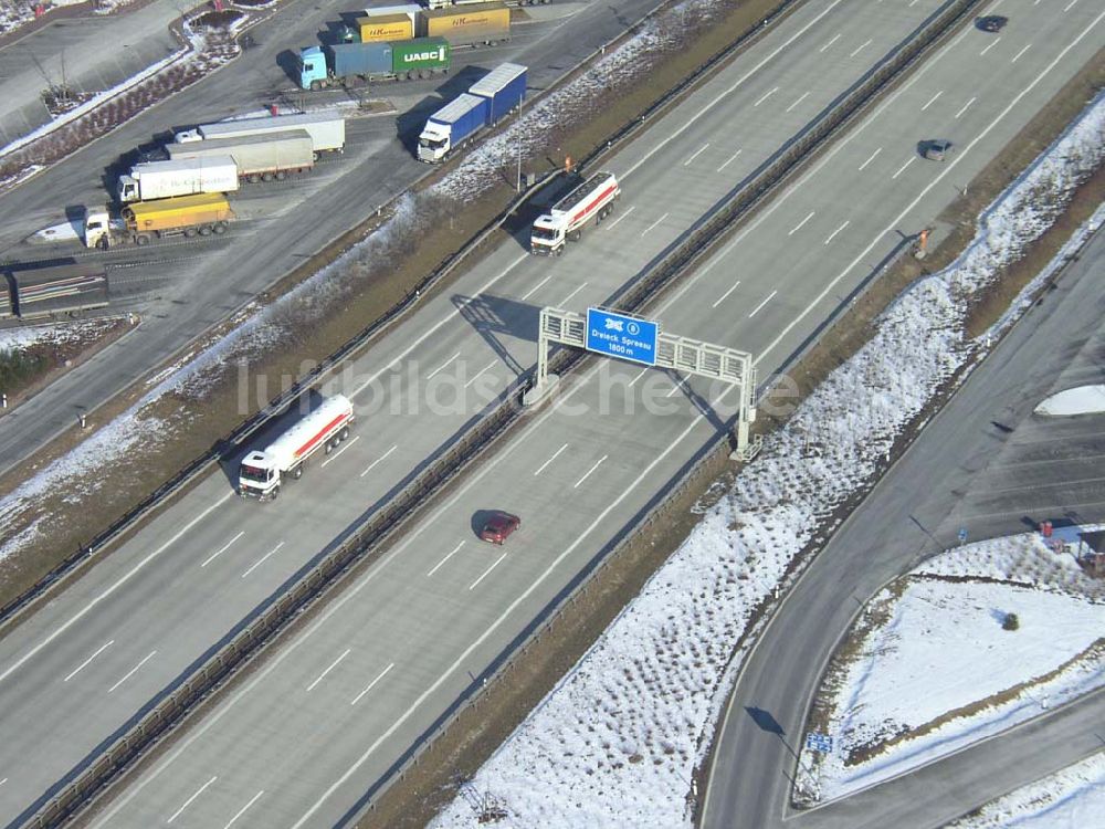 Luftaufnahme Zernsdorf/Brandenburg - Teilbereich am Autobahndreieck Spreeau am südlichen Berliner Ring im Bundesland Brandenburg Pilot: Grahn