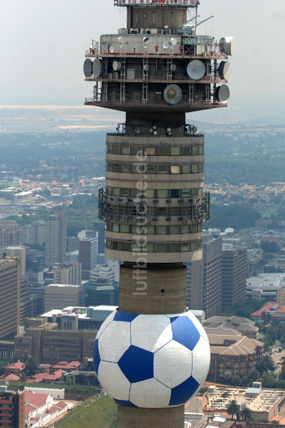 Luftaufnahme Johannesburg - Telkom Joburg Tower Johannesburg Südafrika / South Africa