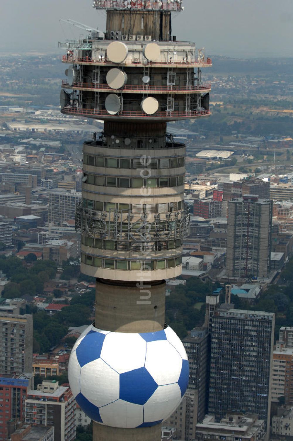 Luftbild Johannesburg - Telkom Joburg Tower Johannesburg Südafrika / South Africa