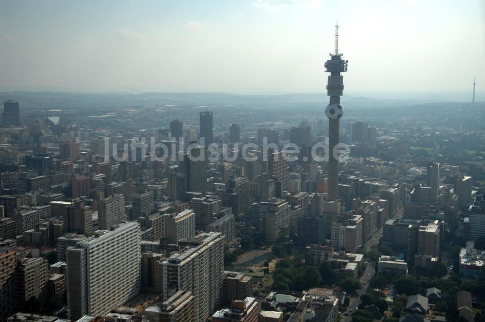 Luftaufnahme Johannesburg - Telkom Joburg Tower Johannesburg Südafrika / South Africa