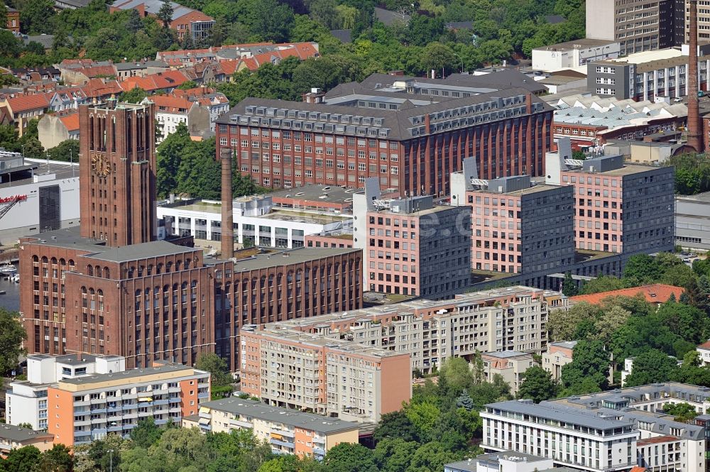 Berlin von oben - Tempelhofer Hafen in Berlin