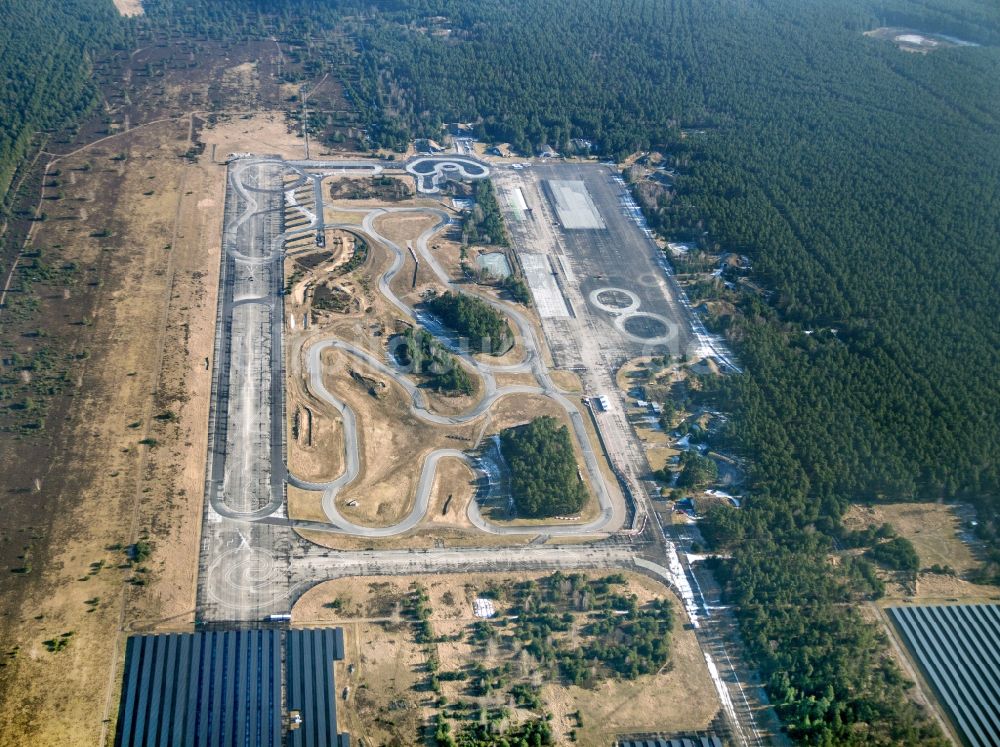 Luftaufnahme Templin - Teststrecke und Übungsplatz zur Ausbildung im Fahrsicherheitszentrum in Templin im Bundesland Brandenburg, Deutschland