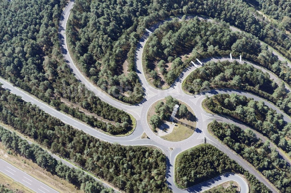 Wittingen aus der Vogelperspektive: Teststrecke und Übungsplatz zur Ausbildung im Fahrsicherheitszentrum in Wittingen im Bundesland Niedersachsen