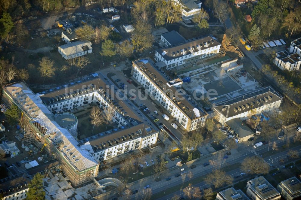 Berlin von oben - The metropolitan gardens Immobilienareal an der Clayallee im ORtsteil Dahlem von Berlin