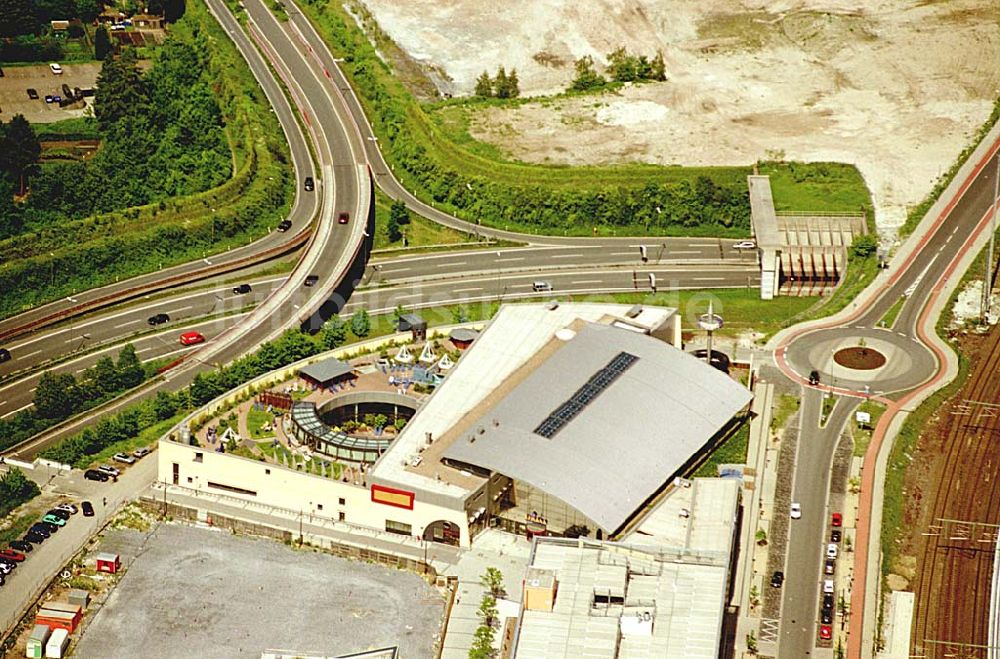 Luftbild Bielefeld / NRW - Therme und Spaßbad in Bielefeld am Hauptbahnhof. Datum: 26.05.03