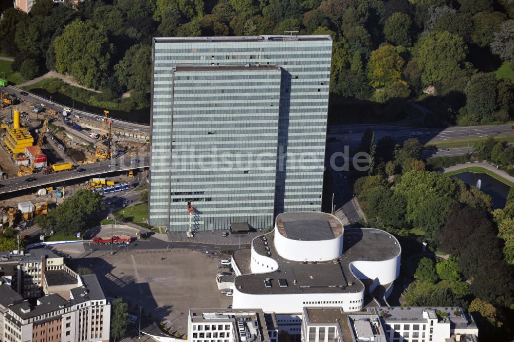 Luftaufnahme Düsseldorf - Thyssen-Hochhaus und Schauspielhaus Düsseldorf