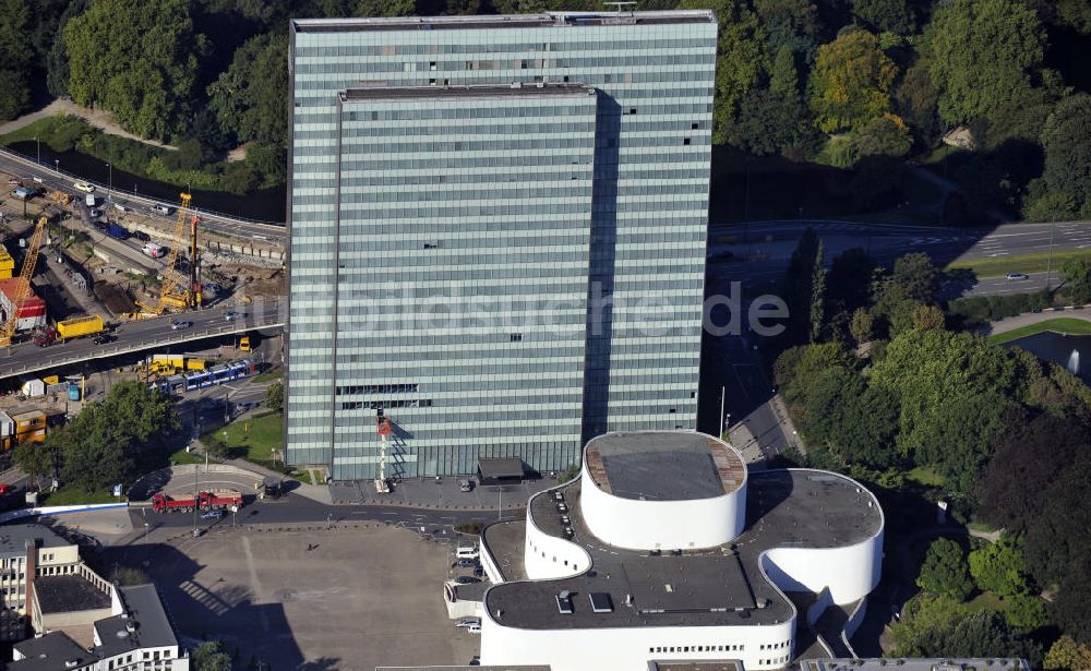 Düsseldorf von oben - Thyssen-Hochhaus und Schauspielhaus Düsseldorf