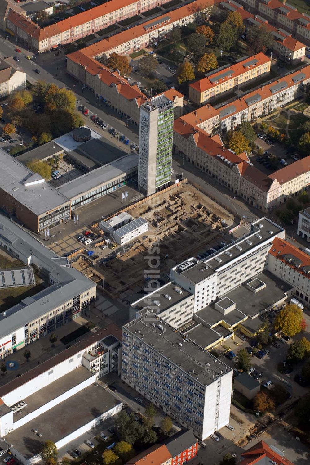 Neubrandenburg aus der Vogelperspektive: Tiefgaragenbau