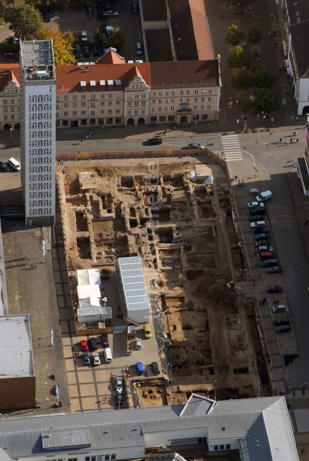 Luftaufnahme Neubrandenburg - Tiefgaragenbau