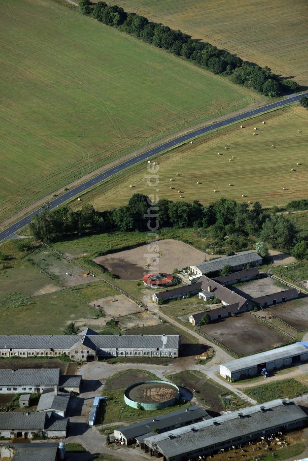 Luftaufnahme Liebenwalde - Tierzucht- Stallanlagen Tierzucht für die Fleischproduktion in Liebenwalde im Bundesland Brandenburg