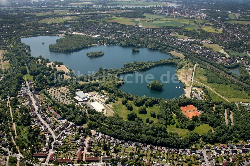 Duisburg von oben - Toeppersee in Duisburg im Bundesland Nordrhein-Westfalen