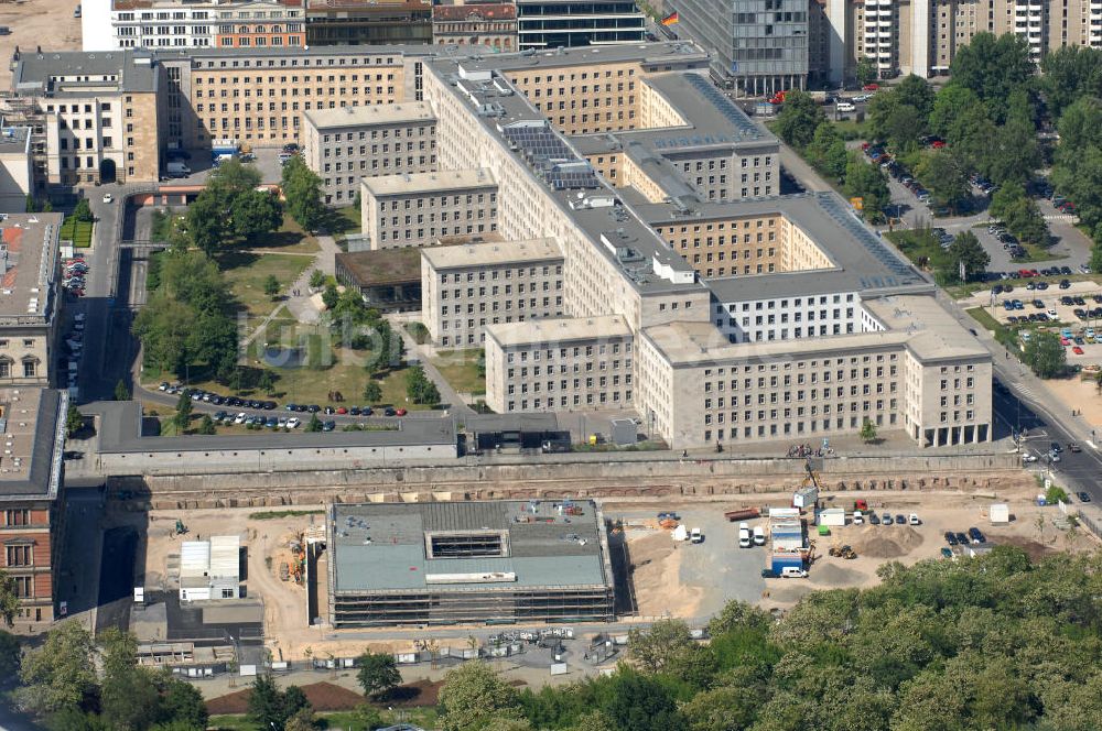 Luftbild Berlin - Topographie des Terrors Mahnmalneubau in Berlin