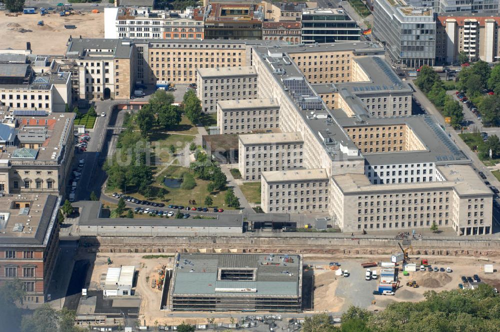 Luftaufnahme Berlin - Topographie des Terrors Mahnmalneubau in Berlin