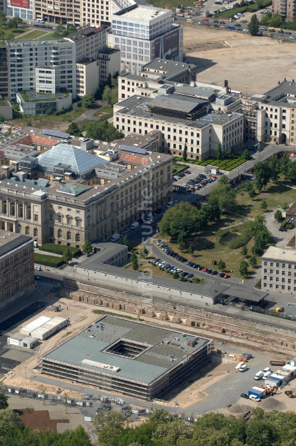 Berlin aus der Vogelperspektive: Topographie des Terrors Mahnmalneubau in Berlin