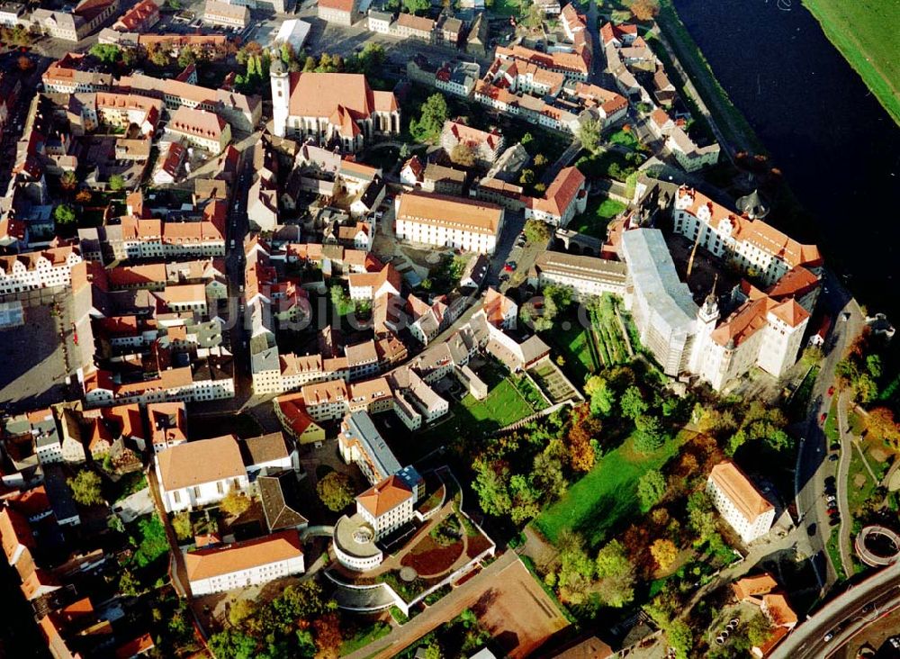 Luftbild Torgau - Torgauer Schloß im Stadtzentrum von Torgau / Sachsen