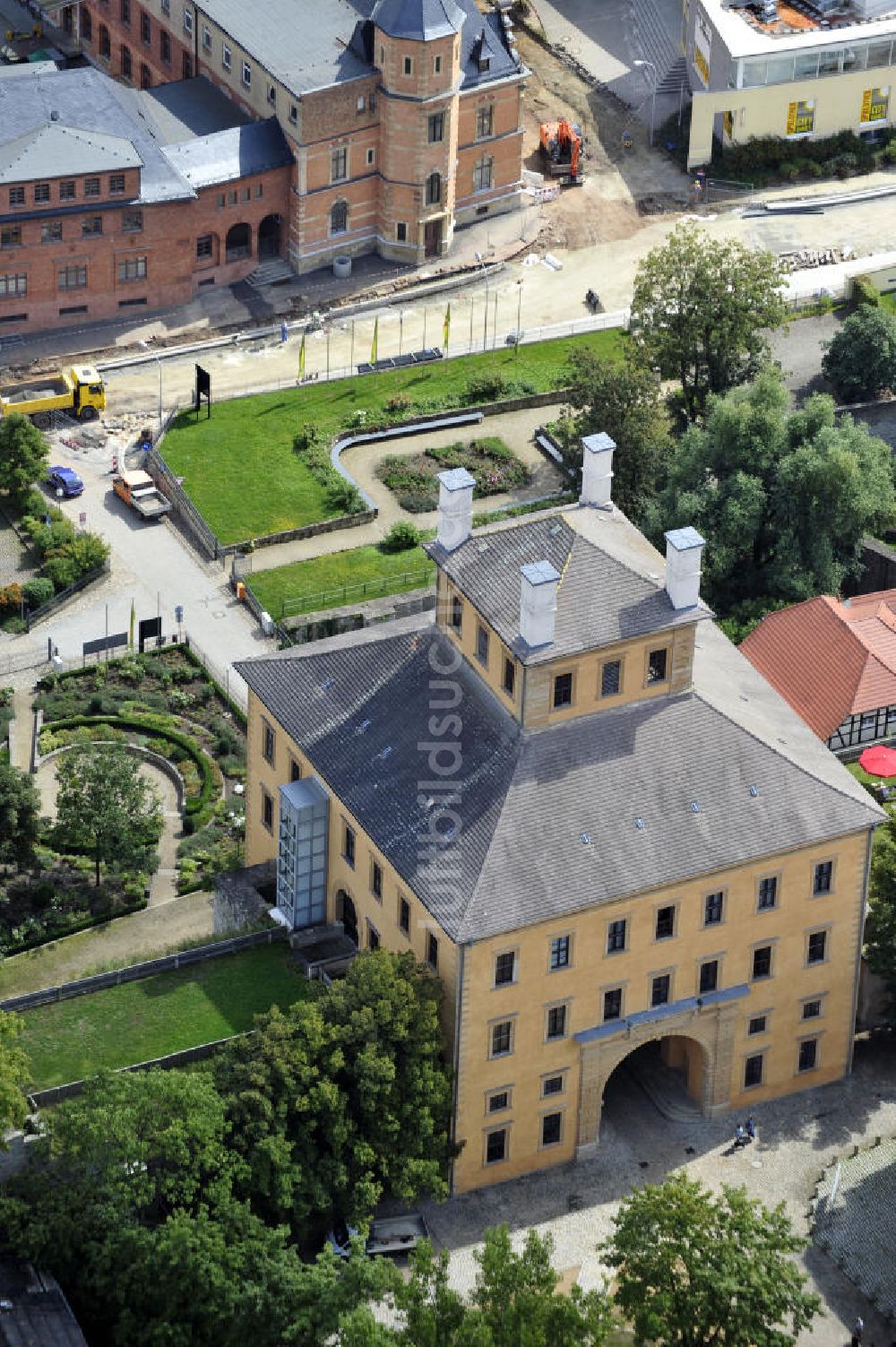 Zeitz von oben - Torhaus von Schloss Moritzburg in Zeitz, Sachsen-Anhalt