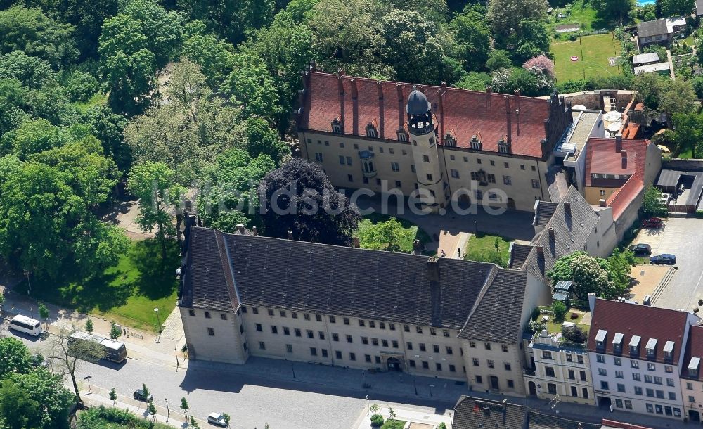 Lutherstadt Wittenberg von oben - Tourismus- Attraktion und Sehenswürdigkeit Augusteum und Lutherhaus in Lutherstadt Wittenberg im Bundesland Sachsen-Anhalt, Deutschland