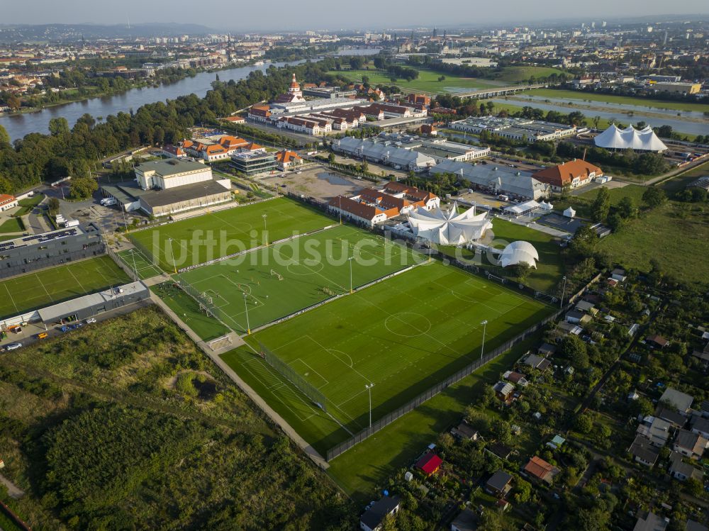 Luftaufnahme Dresden - Trainingszentrum im Sportpark Ostra im Ortsteil Friedrichstadt in Dresden im Bundesland Sachsen, Deutschland