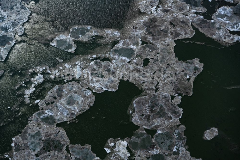 Luftbild Memmert - Treibeis - Schollen im Wattenmeer der Nordsee vor der Insel Memmert im Bundesland Niedersachsen, Deutschland