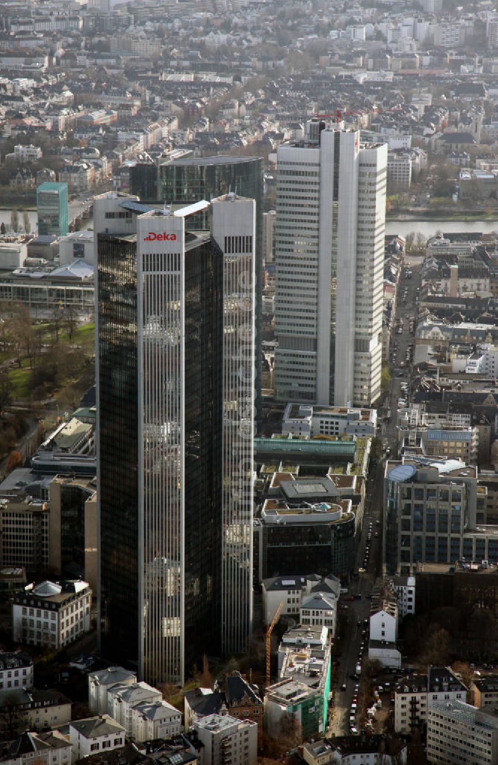 Frankfurt am Main aus der Vogelperspektive: Trianon und Skyper Frankfurt am Main