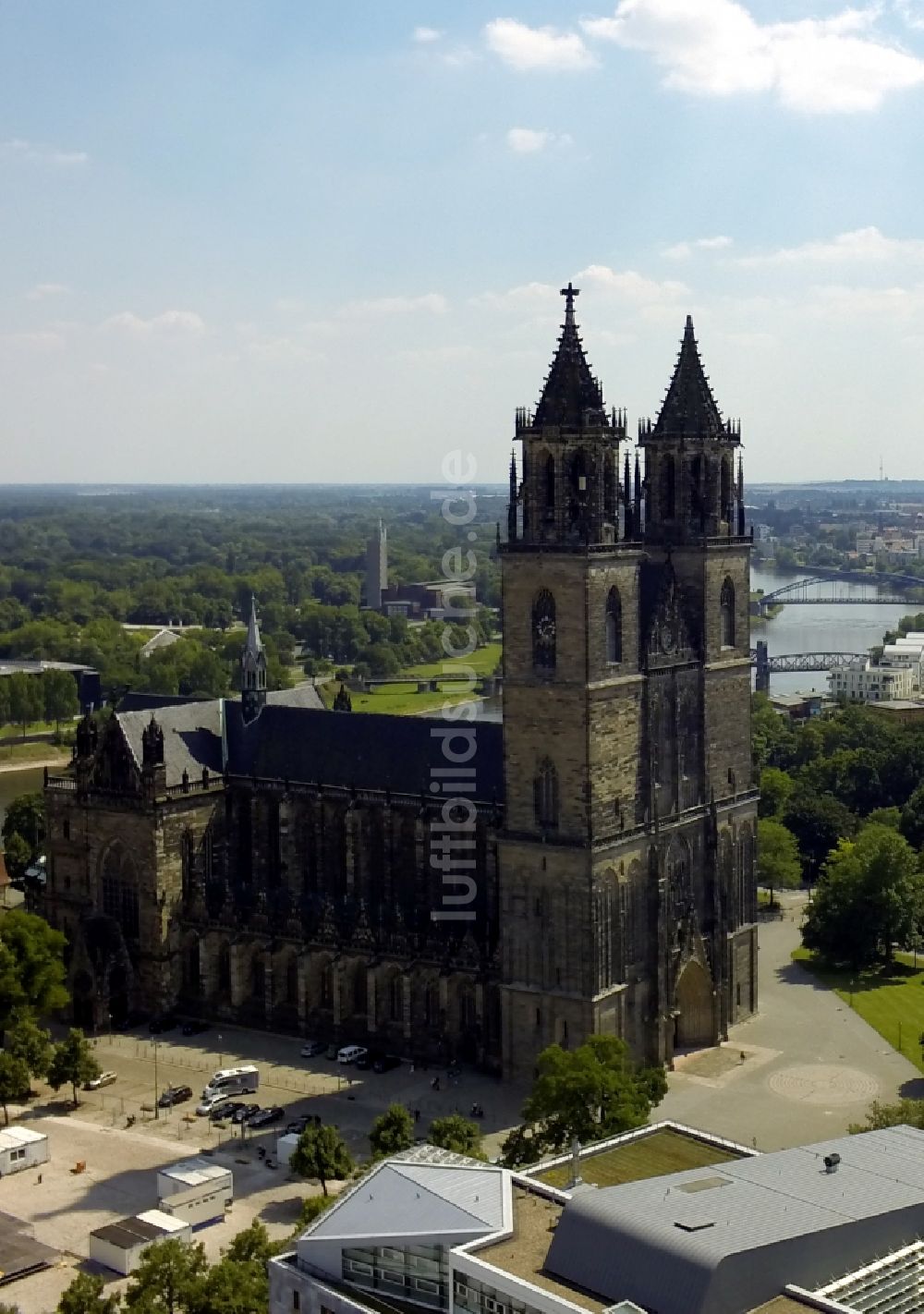 Magdeburg von oben - Türme des Dom zu Magdeburg in Sachsen-Anhalt